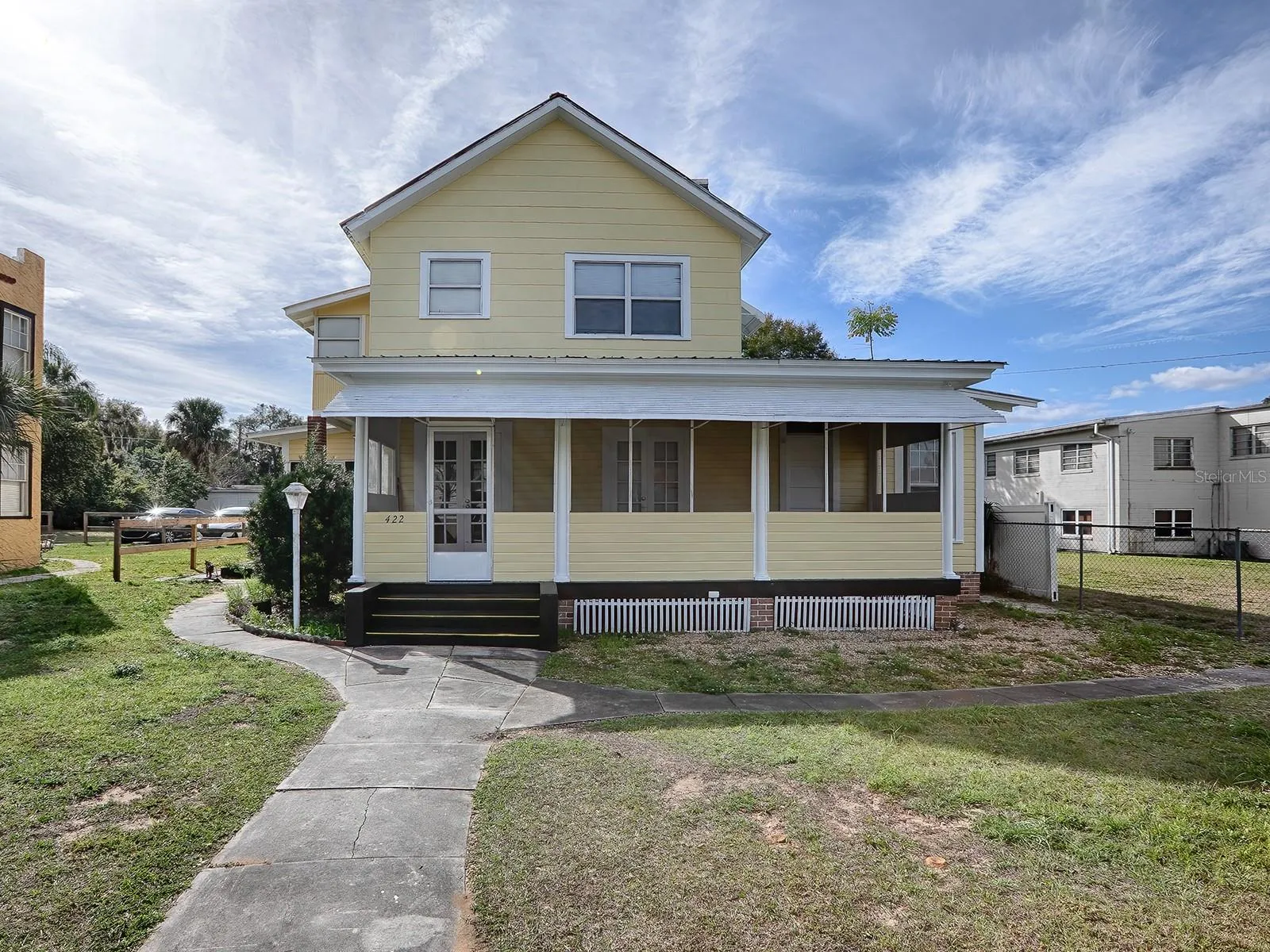 422_Exterior Front
