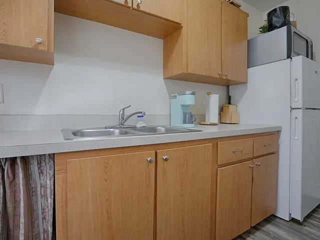 426_Unit#3_Kitchen