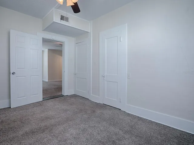 422_Unit#C_Primary Bedroom
