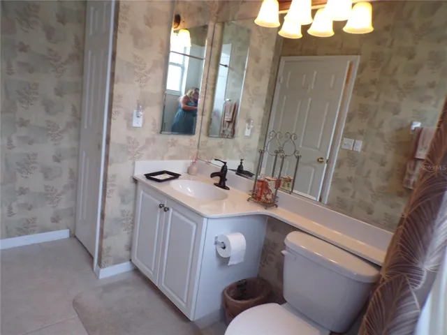 Guest bath