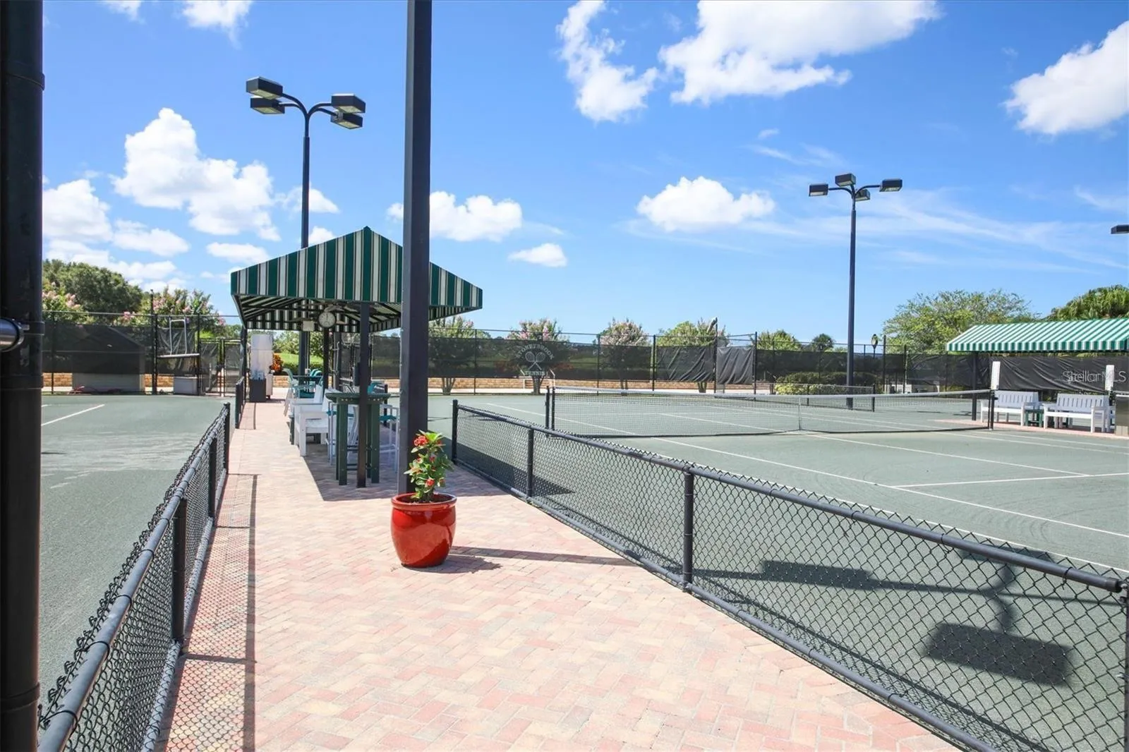 Stoneybrook Har-thru Tennis Courts