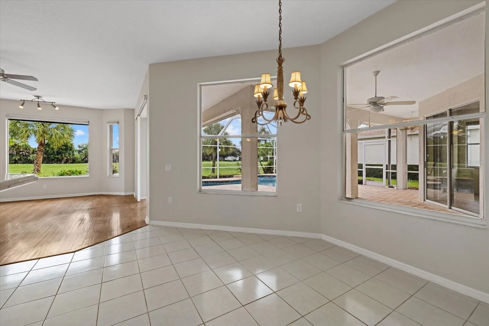 Breakfast Room