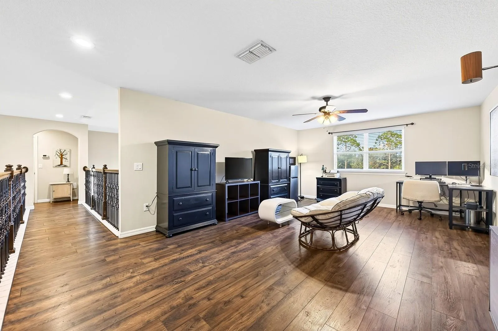 Bonus/Loft.