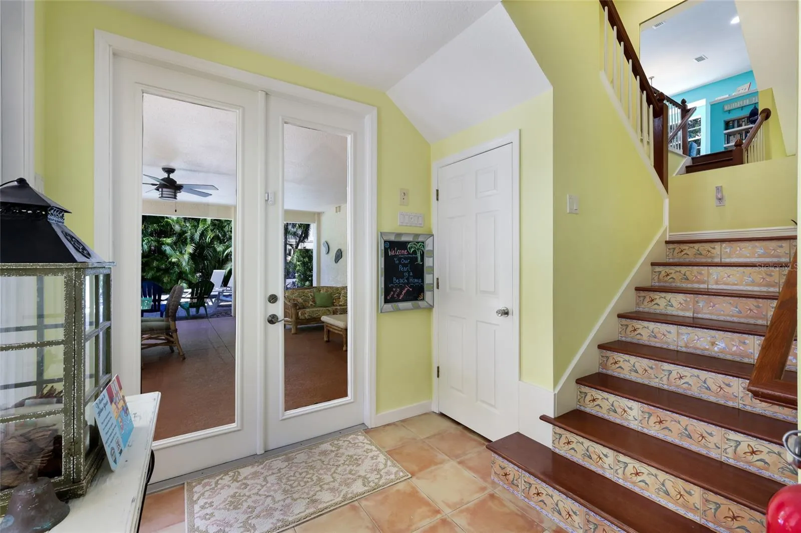 foyer with owners closet