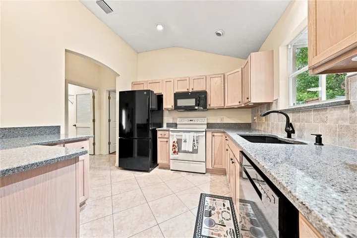 Kitchen Alternate View