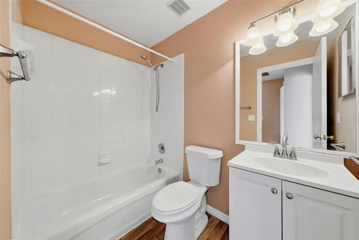 2nd Bathroom