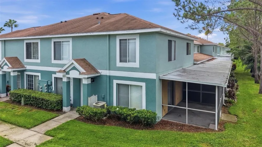 Welcome to 2039 Fluorshire Dr!