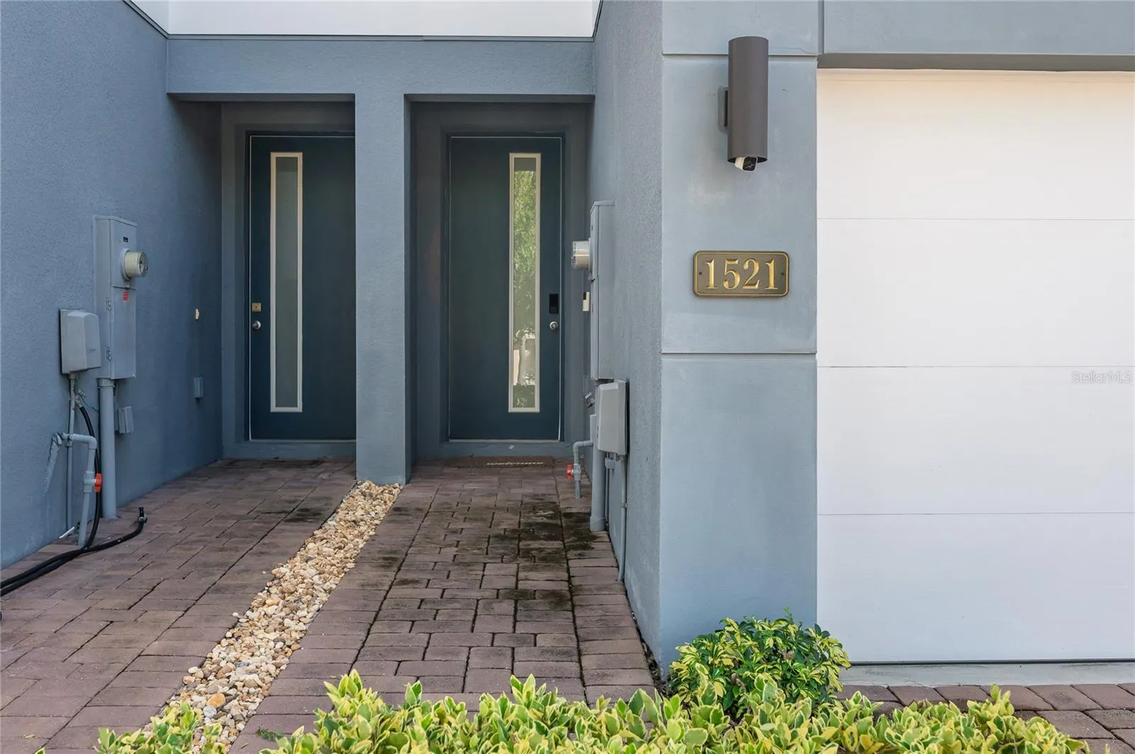 Front Entryway