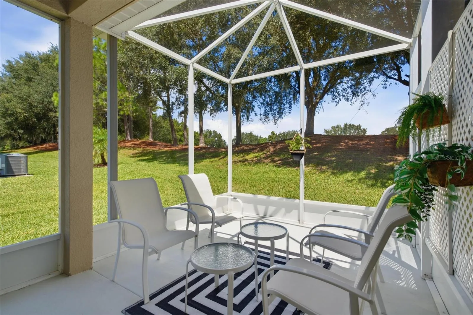 Screen Enclosed lanai