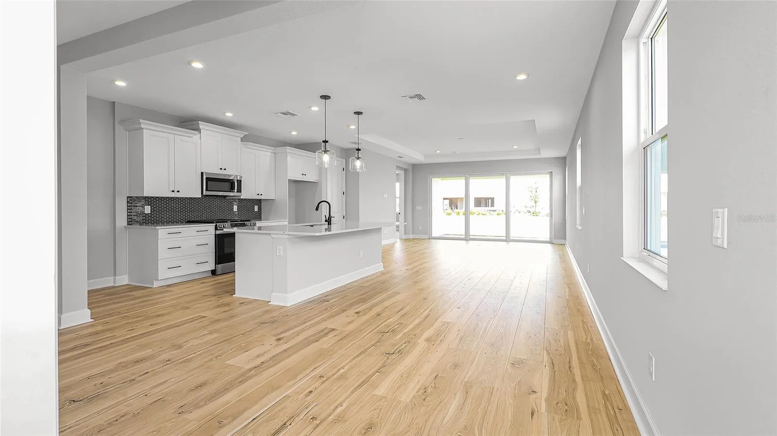Kitchen-Great Room