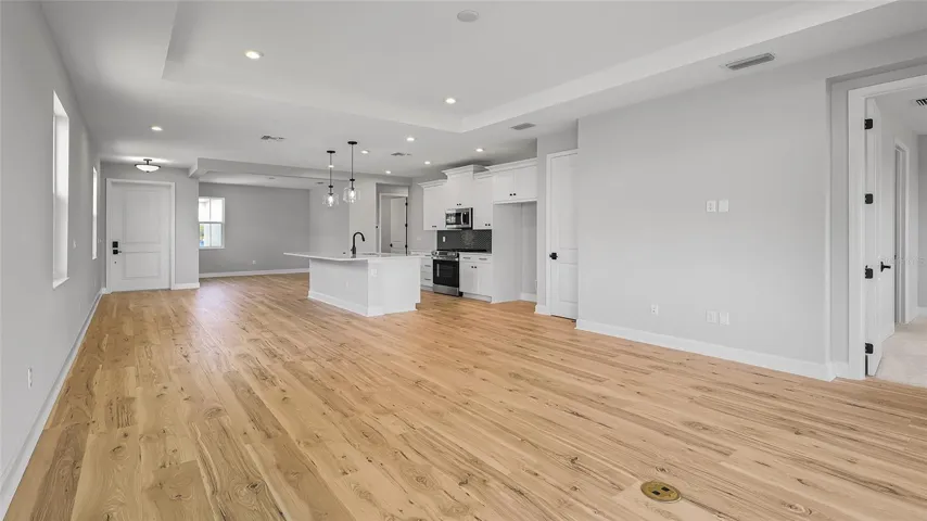 Kitchen-Great Room