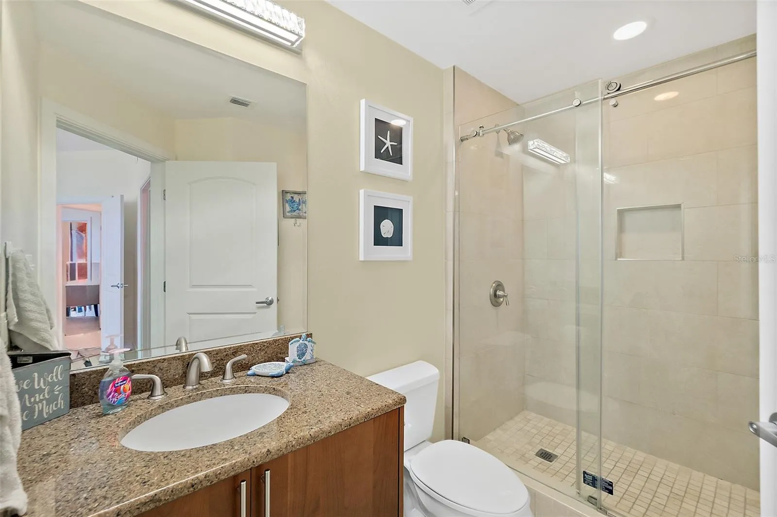 Ensuite for guest bedroom