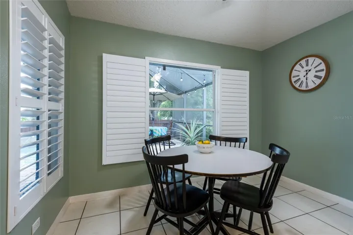 Breakfast nook
