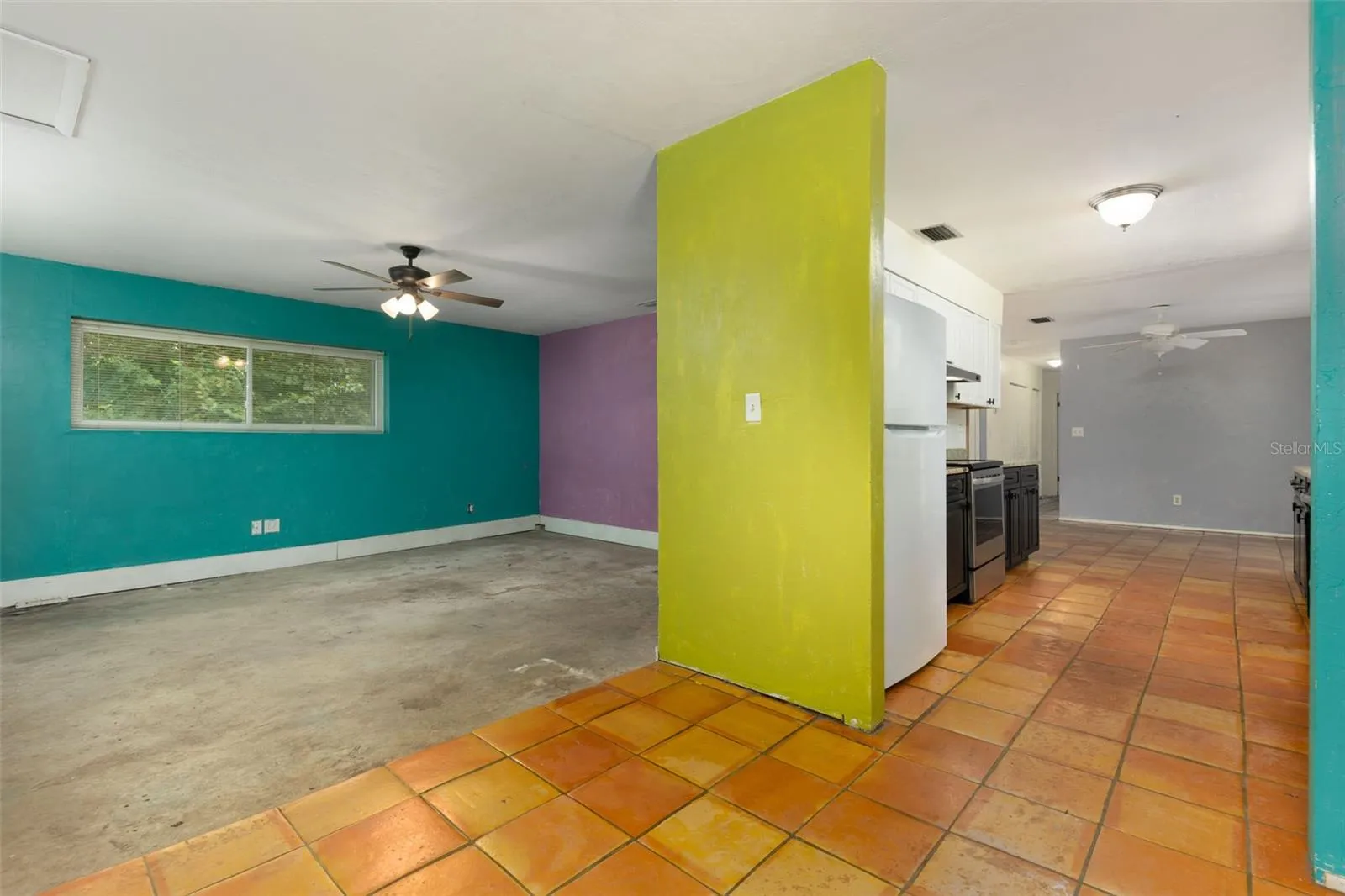 Enclosed Garage/Den