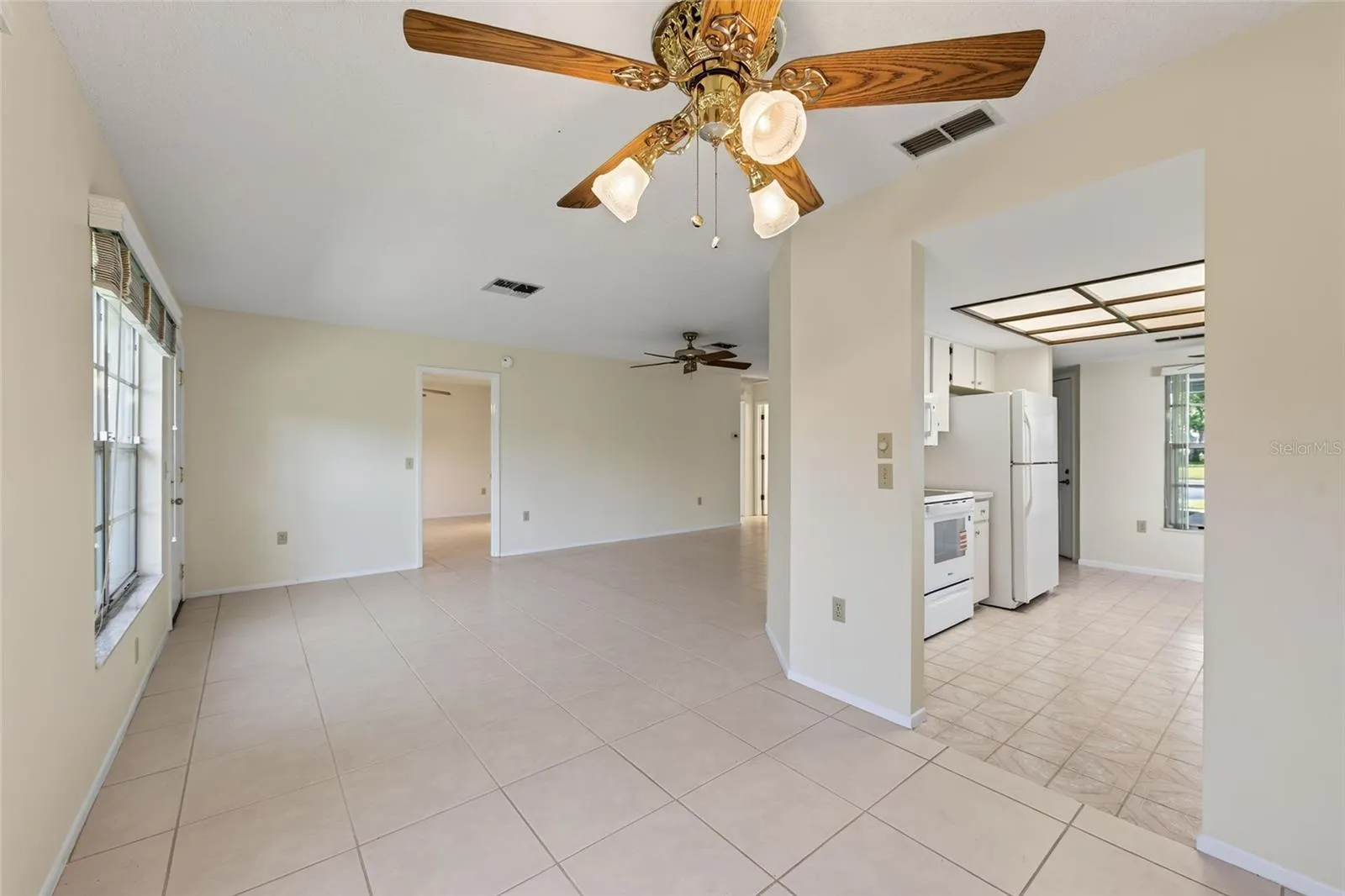 Dining/Living Area- 9545 Danville Court, #42, New Port Richey, FL 34655Wedgewood Village Condos in Heritage Lake