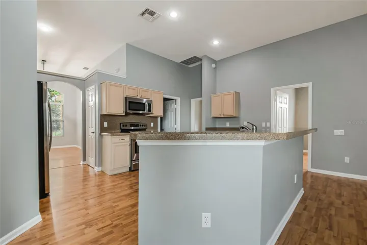 Kitchen Island with Bar Seating