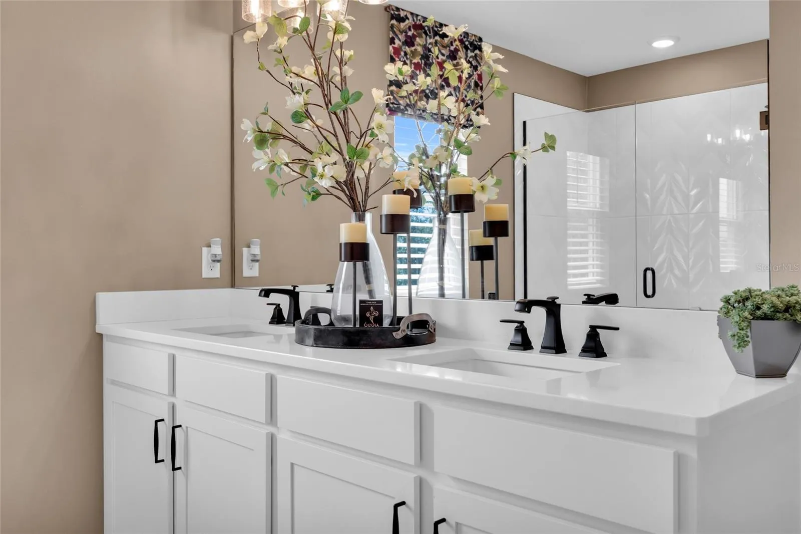 Double vanity