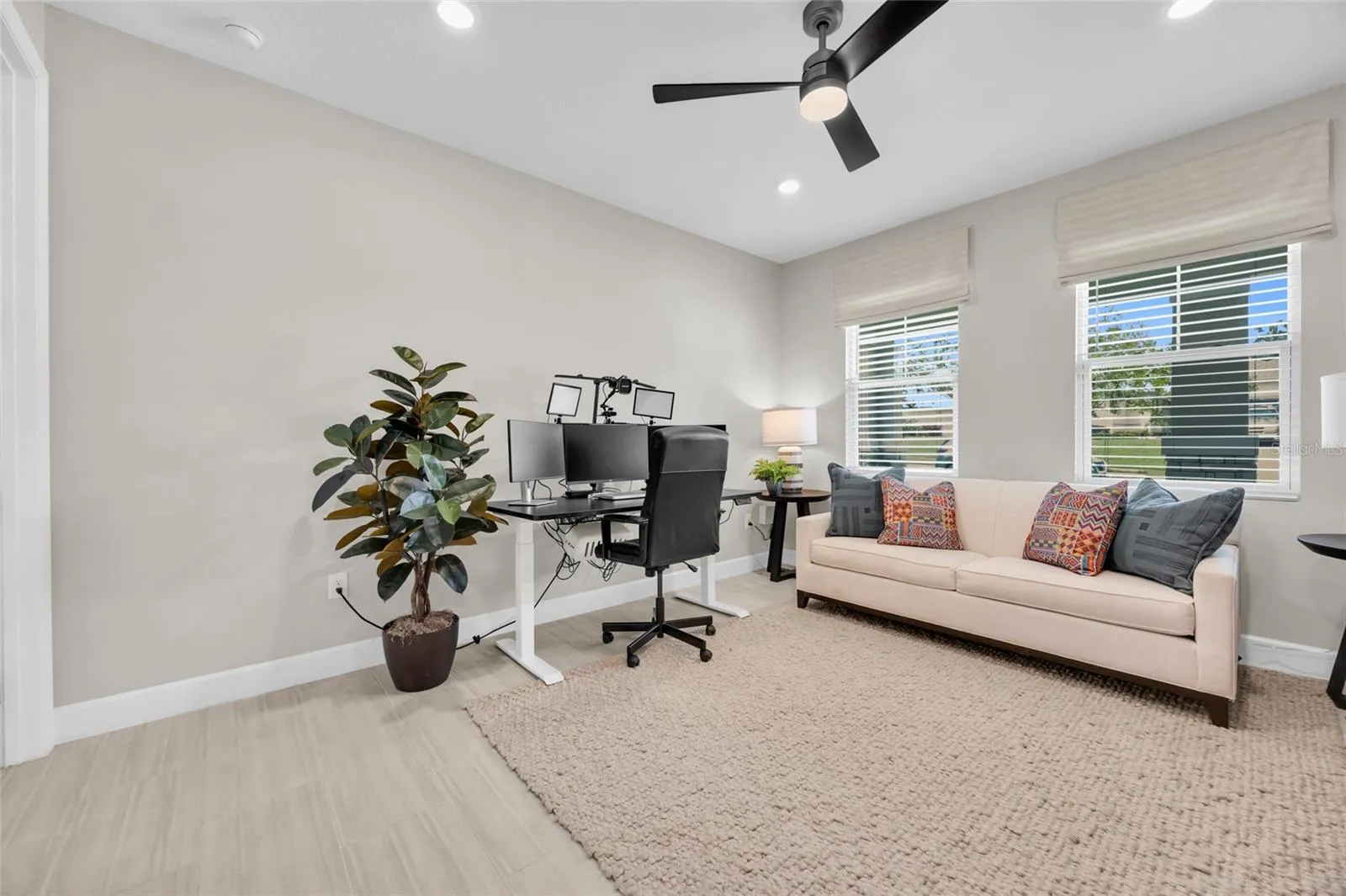 Bonus room first floor