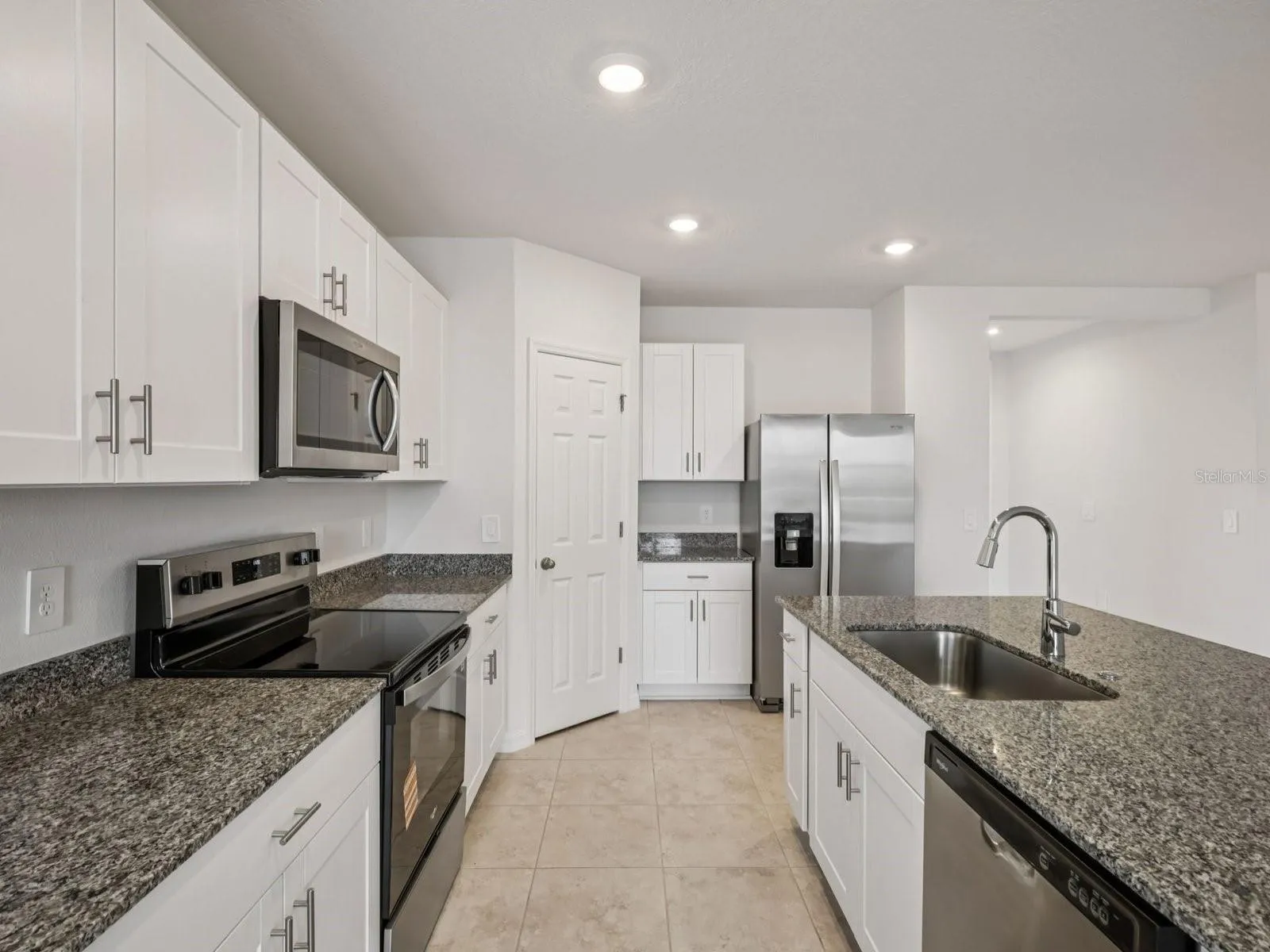 Photo is not of the actual home, but is an inspirational photo of builder’s model home and may depict options, furnishings, and/or decorator features that are not included.