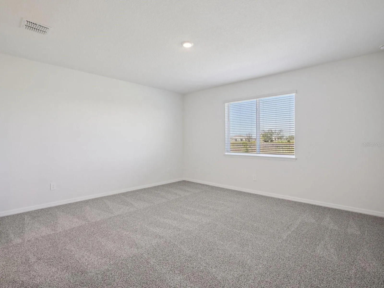 Photo is not of the actual home, but is an inspirational photo of builder’s model home and may depict options, furnishings, and/or decorator features that are not included