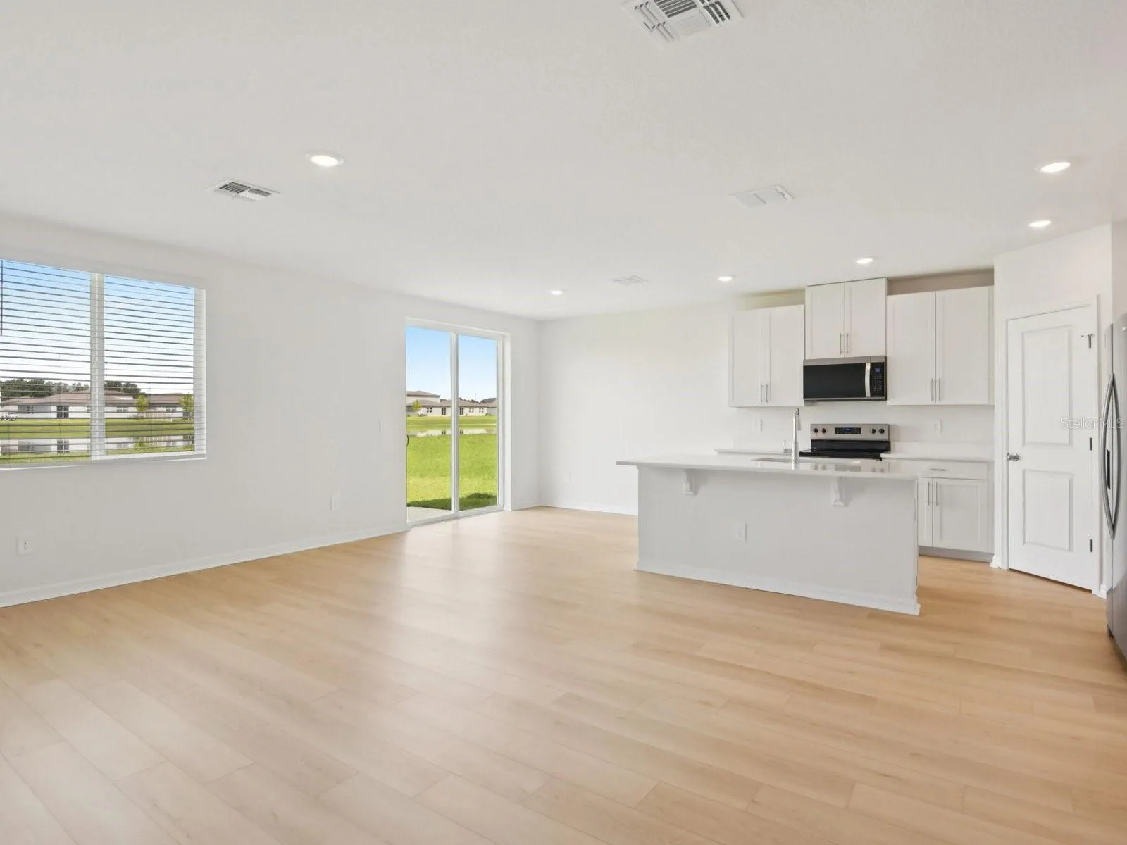Photo is not of the actual home, but is an inspirational photo of builder’s model home and may depict options, furnishings, and/or decorator features that are not included