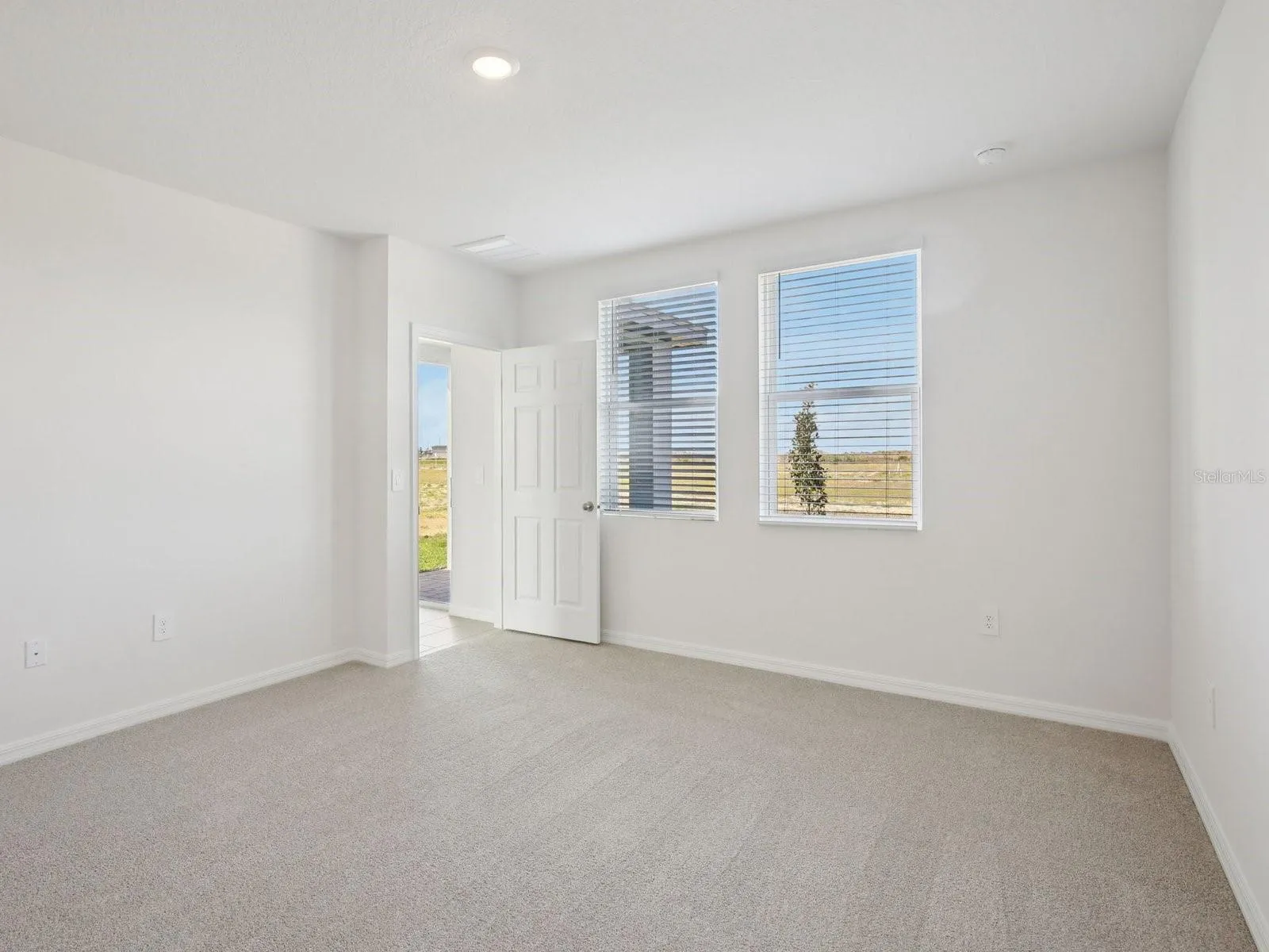 Photo is not of the actual home, but is an inspirational photo of builder’s model home and may depict options, furnishings, and/or decorator features that are not included