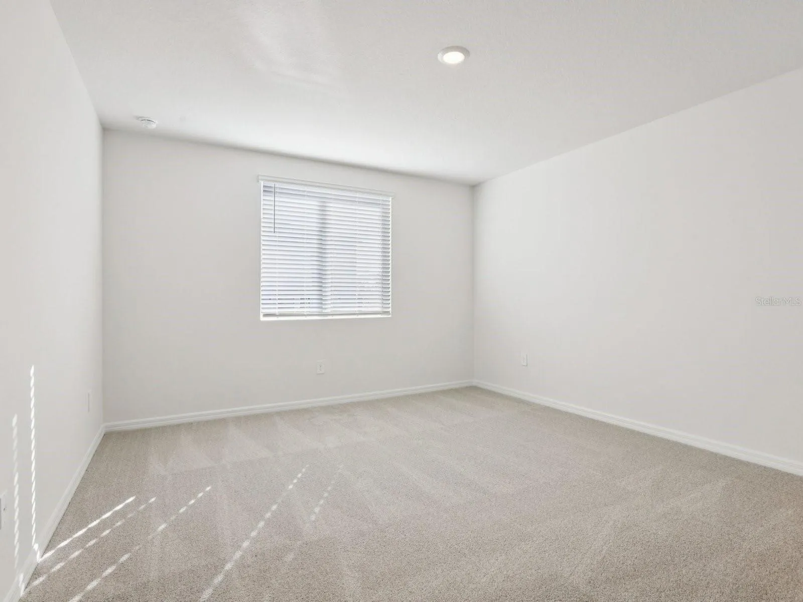 Photo is not of the actual home, but is an inspirational photo of builder’s model home and may depict options, furnishings, and/or decorator features that are not included