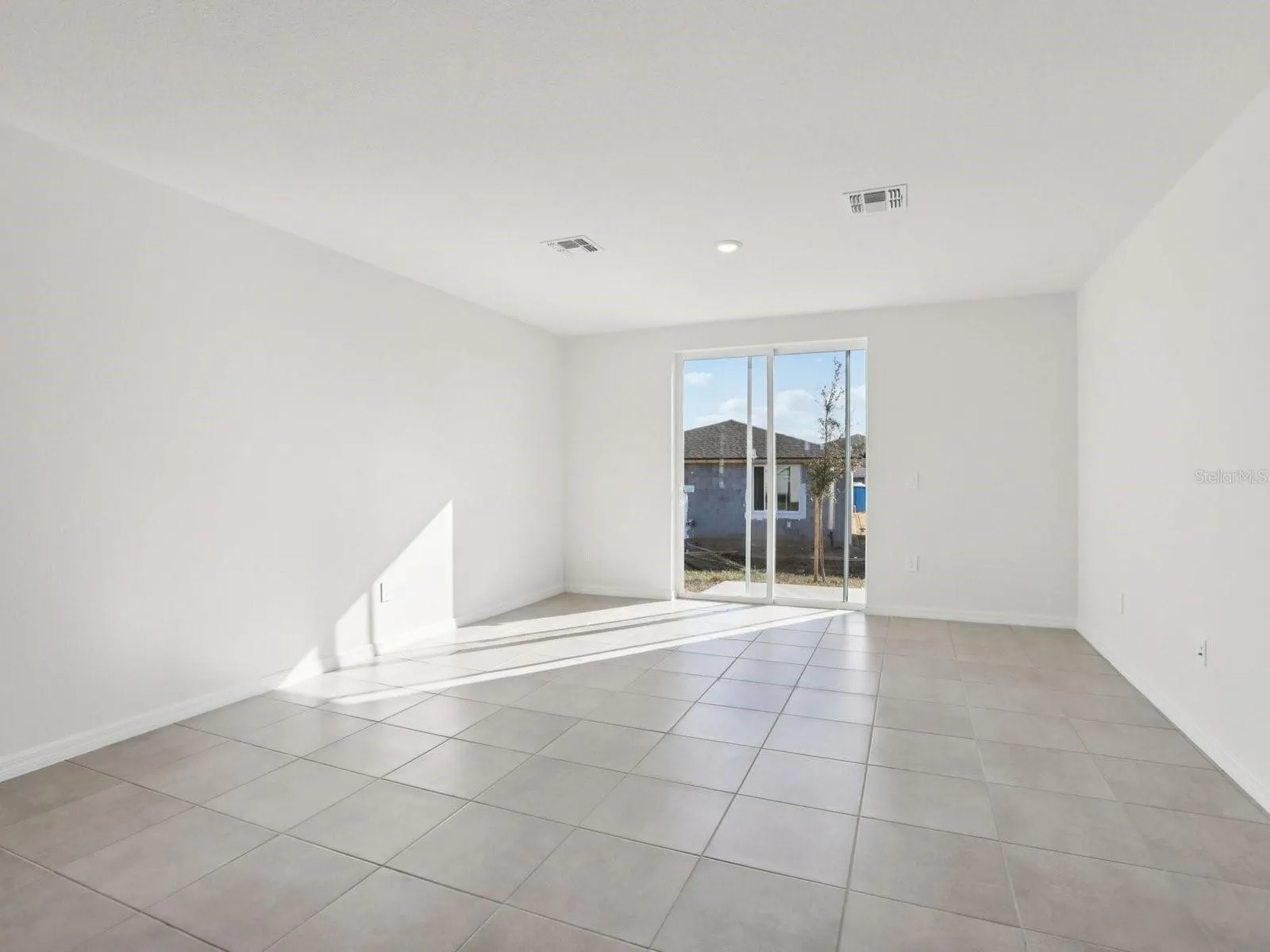 Photo is not of the actual home, but is an inspirational photo of builder’s model home and may depict options, furnishings, and/or decorator features that are not included