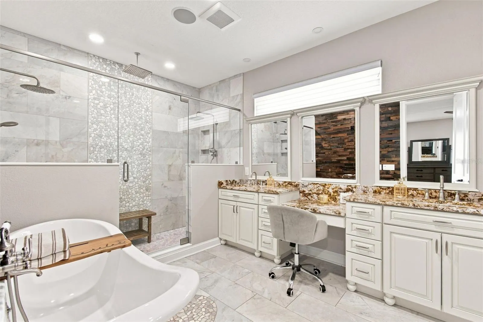 PRIMARY SPA BATH