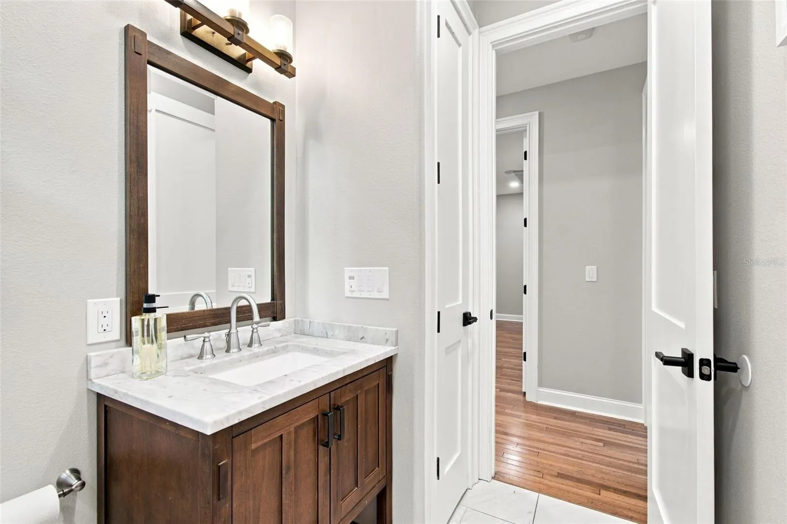 BATH 3 CUSTOM VANITY