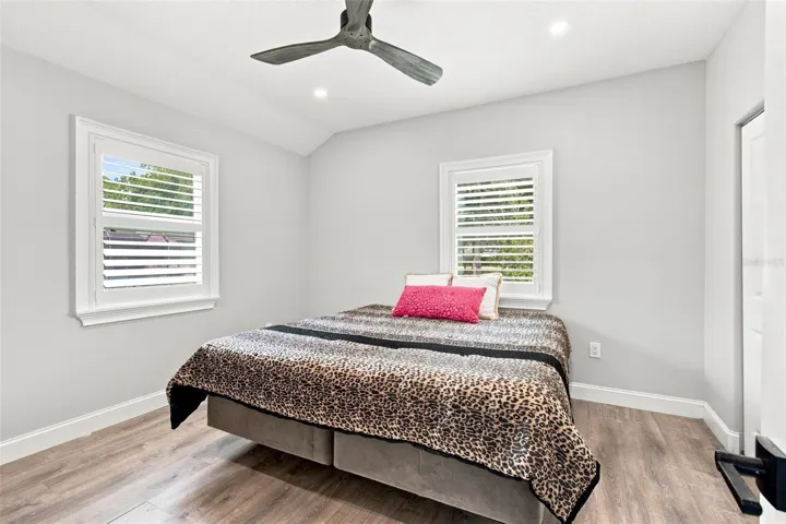 GUEST COTTAGE BEDROOM