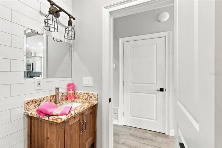 GUEST COTTAGE VANITY