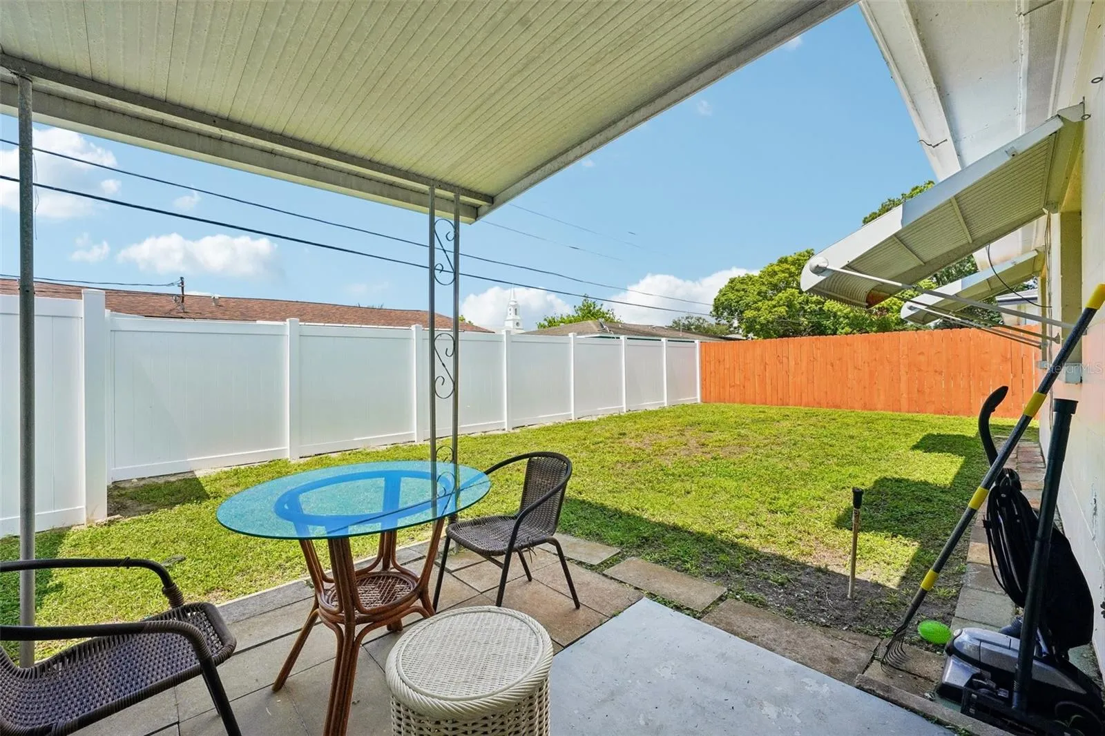 Backyard Unit 3702