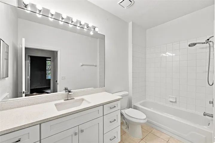 2nd bathroom