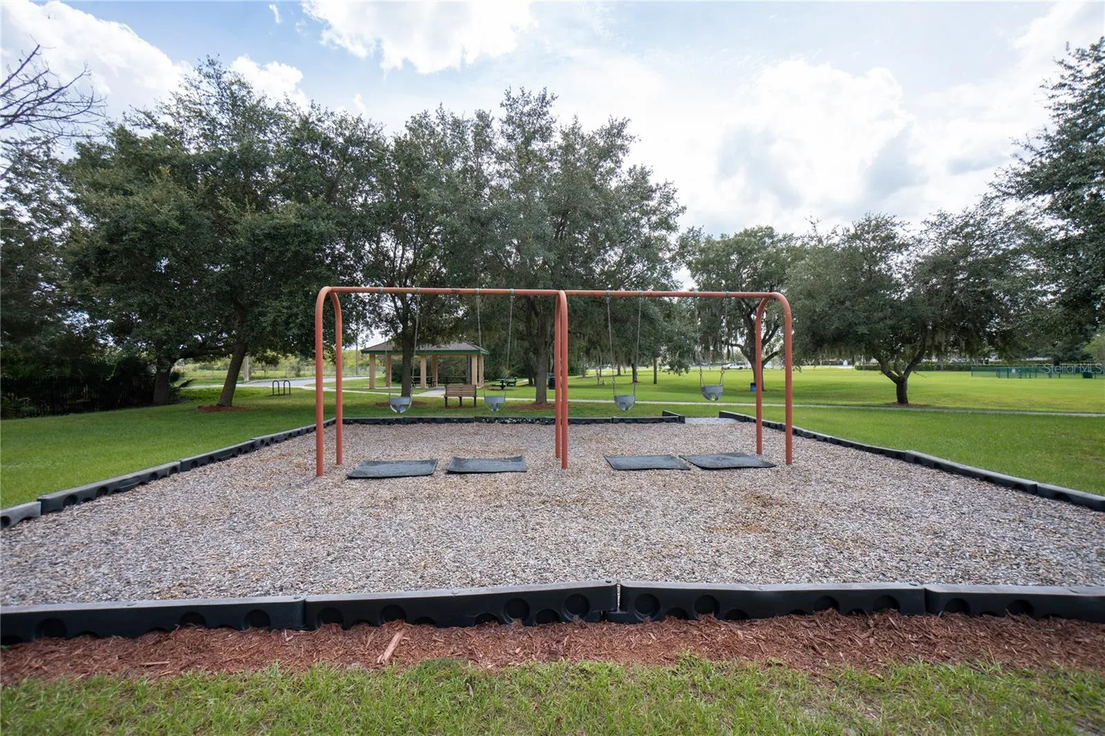 HOA Park - Swings