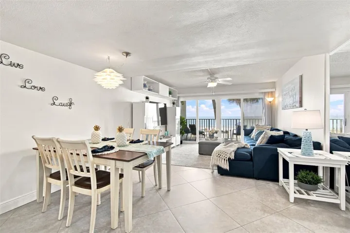 Living/dining room
