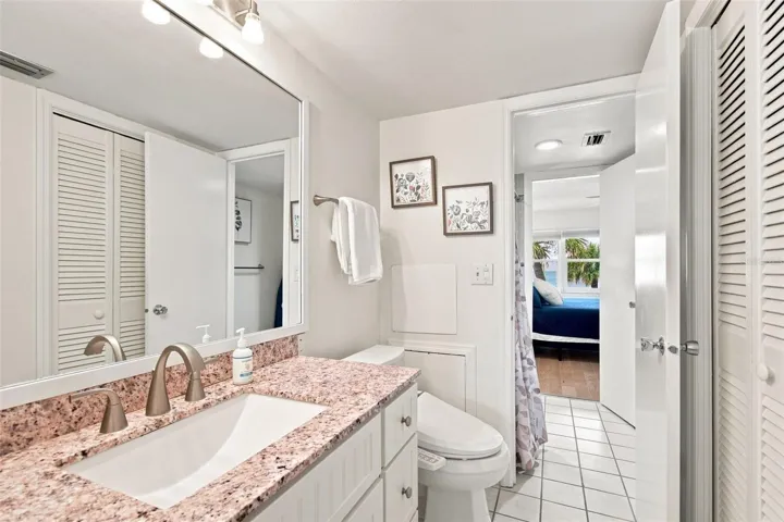 Ensuite bathroom