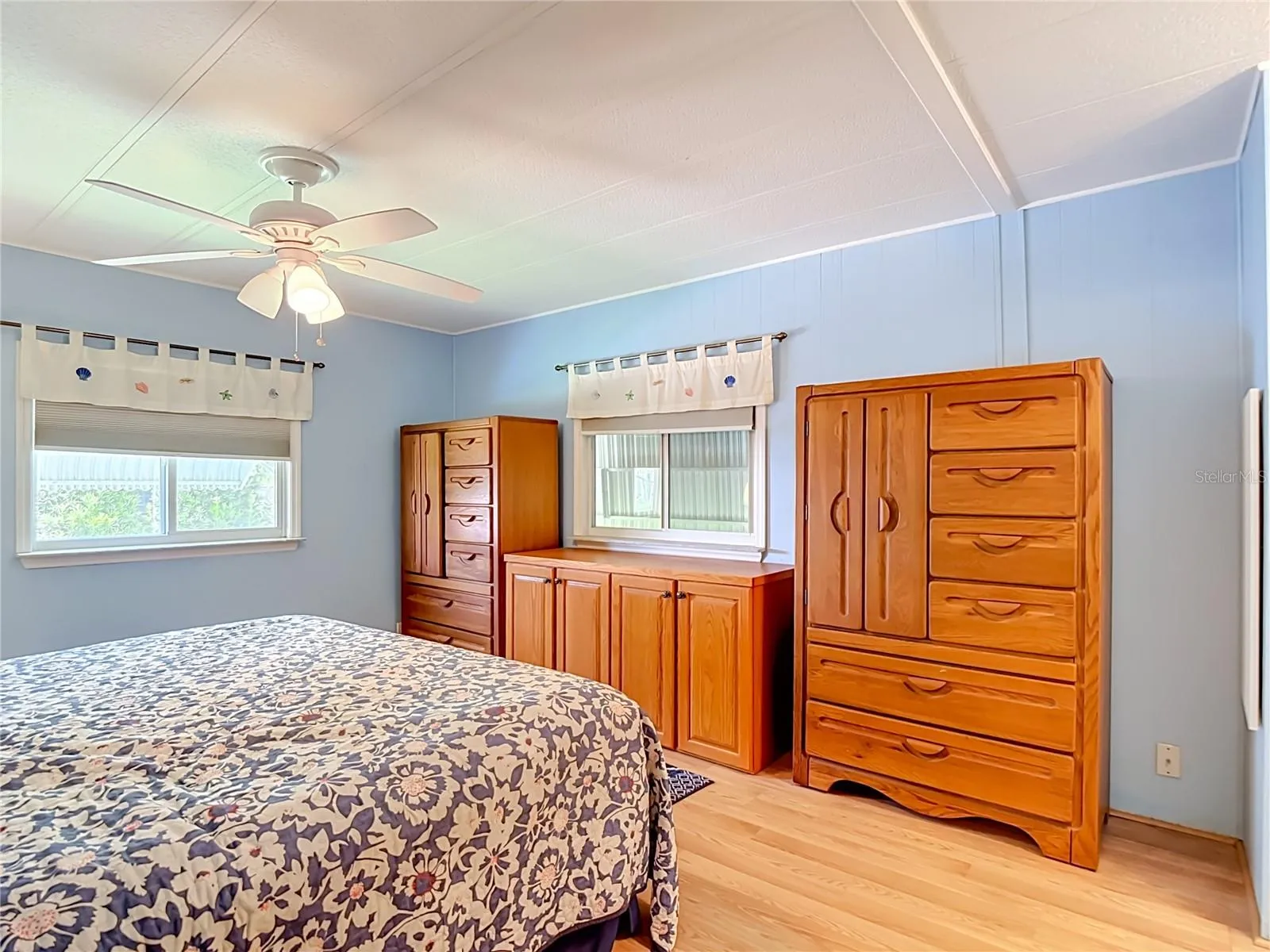 Large Space, Offers two closets and one is a walk in!