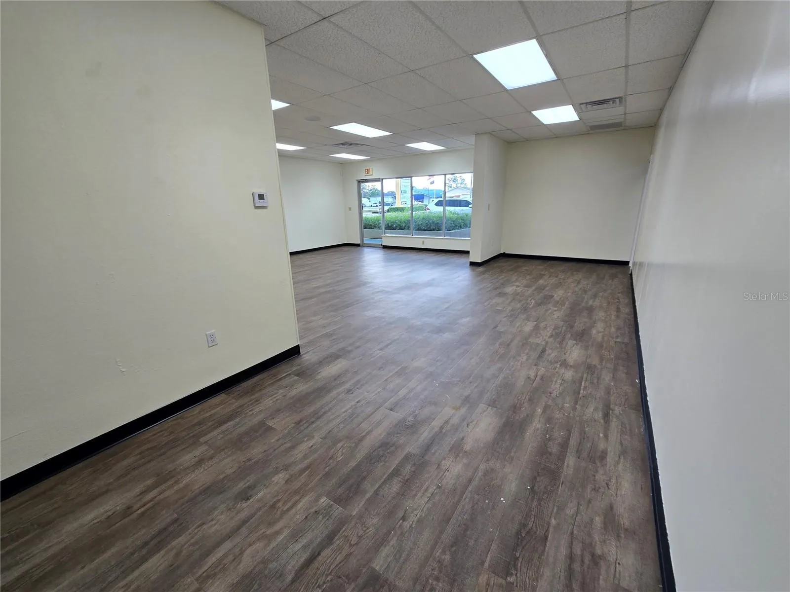 Main side area
