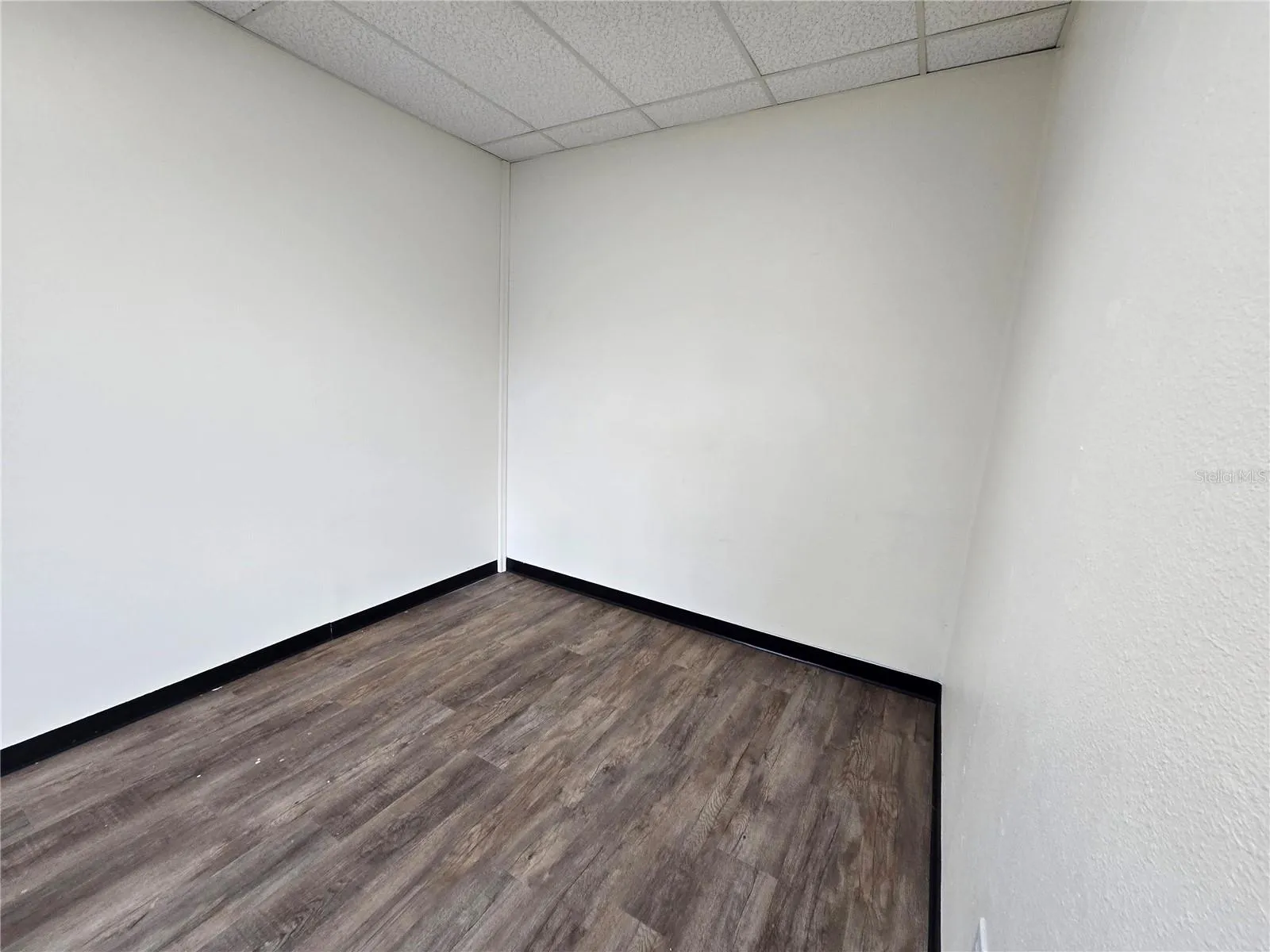 Main side area