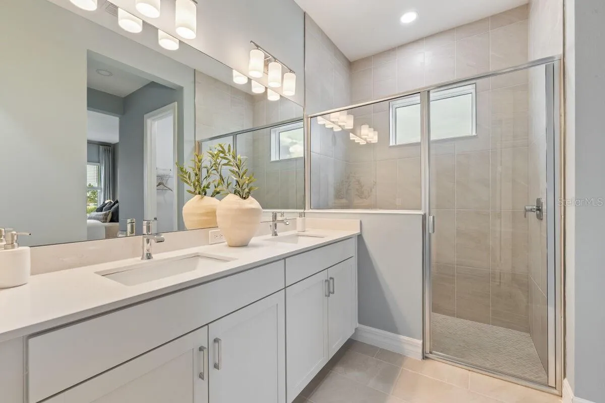 Owners Bath-Pictures are of Model Home for representational purposes only.
