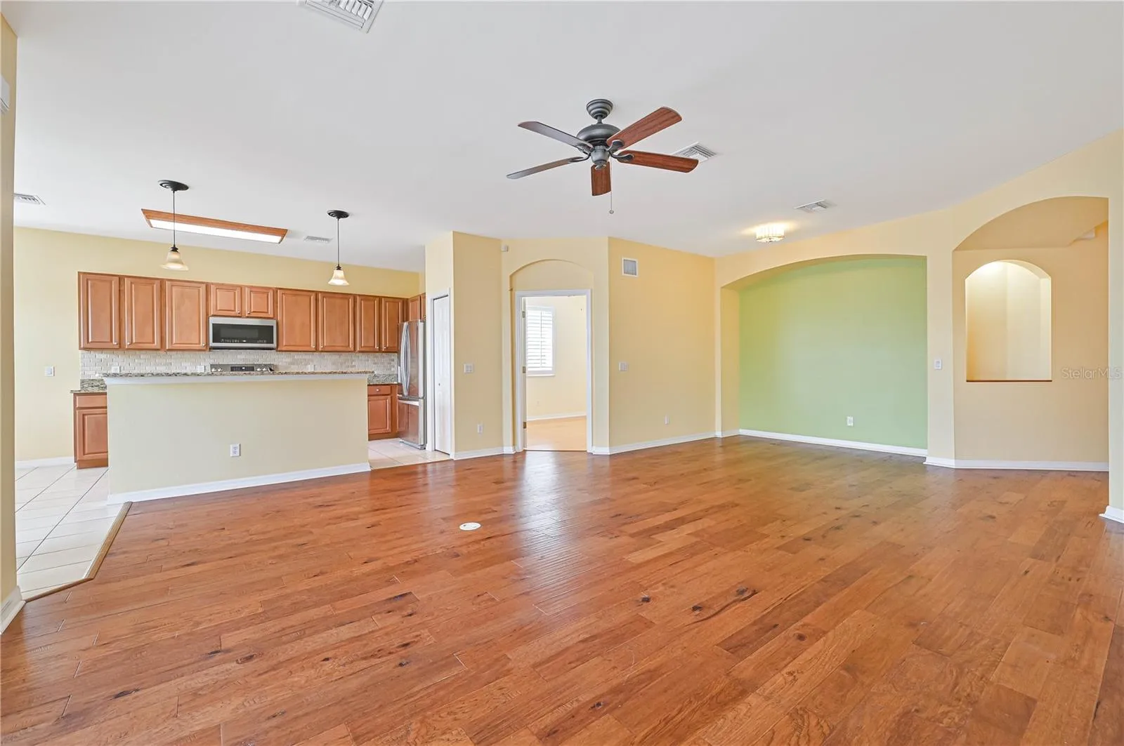 GREAT ROOM VIEW OF DINING ROOM