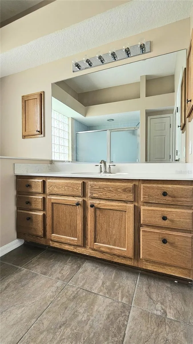 En-Suite Vanity