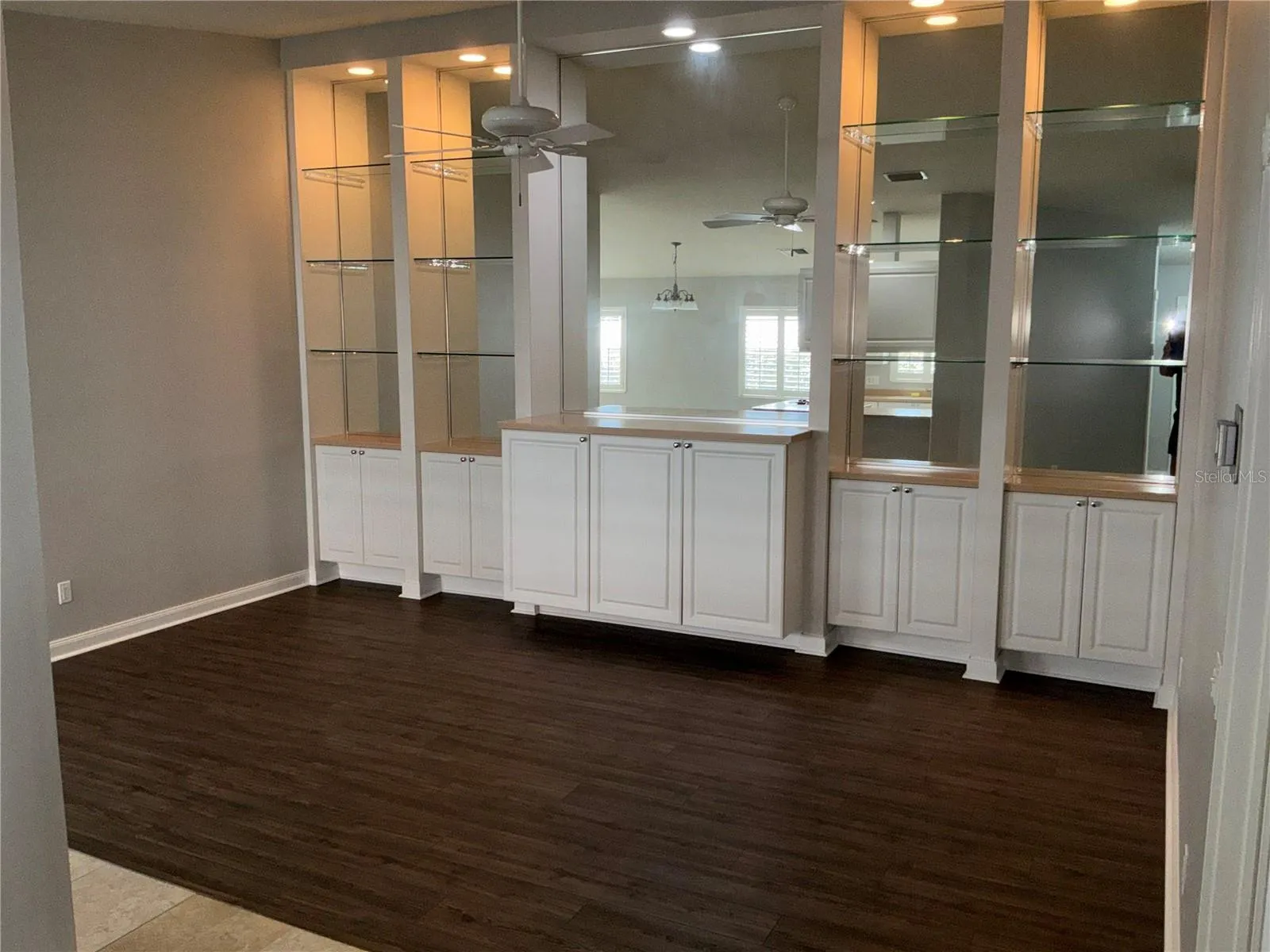 Engineered wood flooring