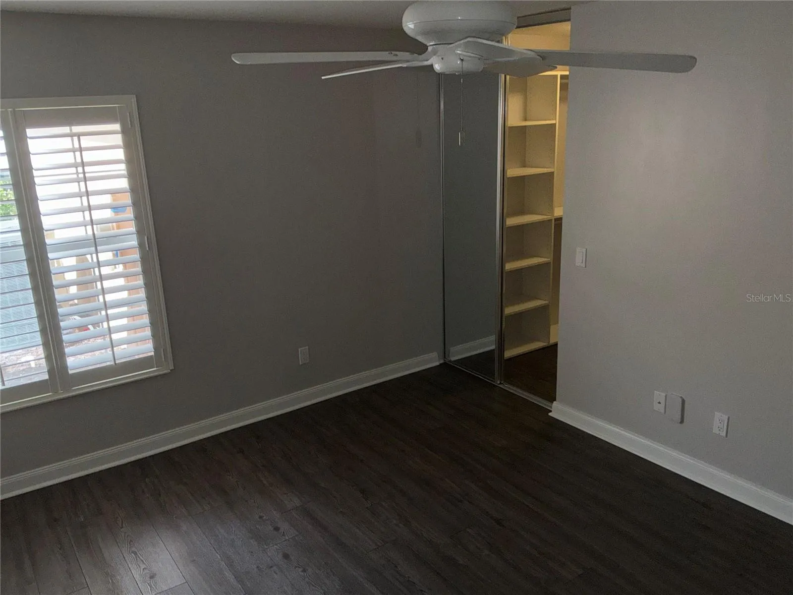 Guest Bedroom w/ Walk-In Closet