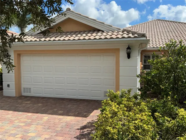 2 Car Garage