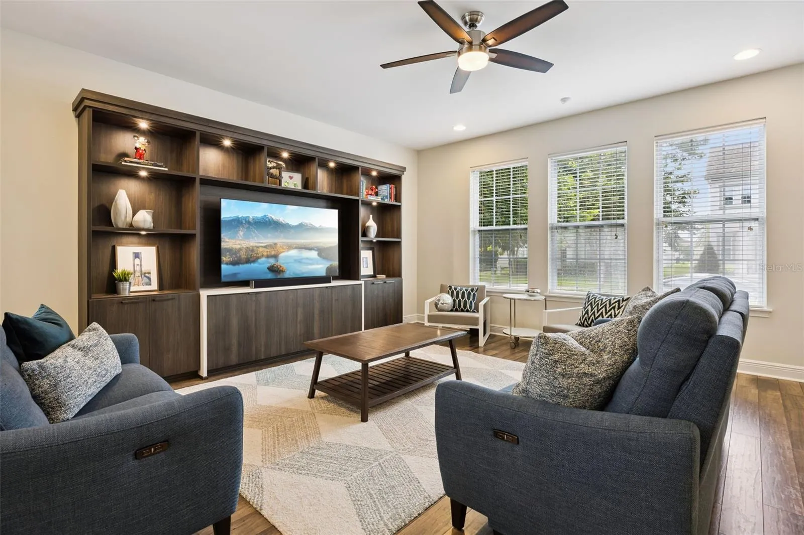 Living Room w/ custom built in