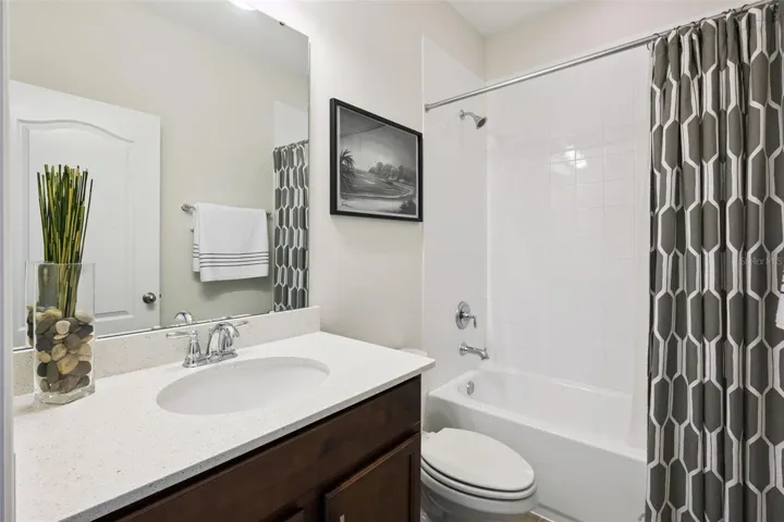 Guest Bathroom upstairs