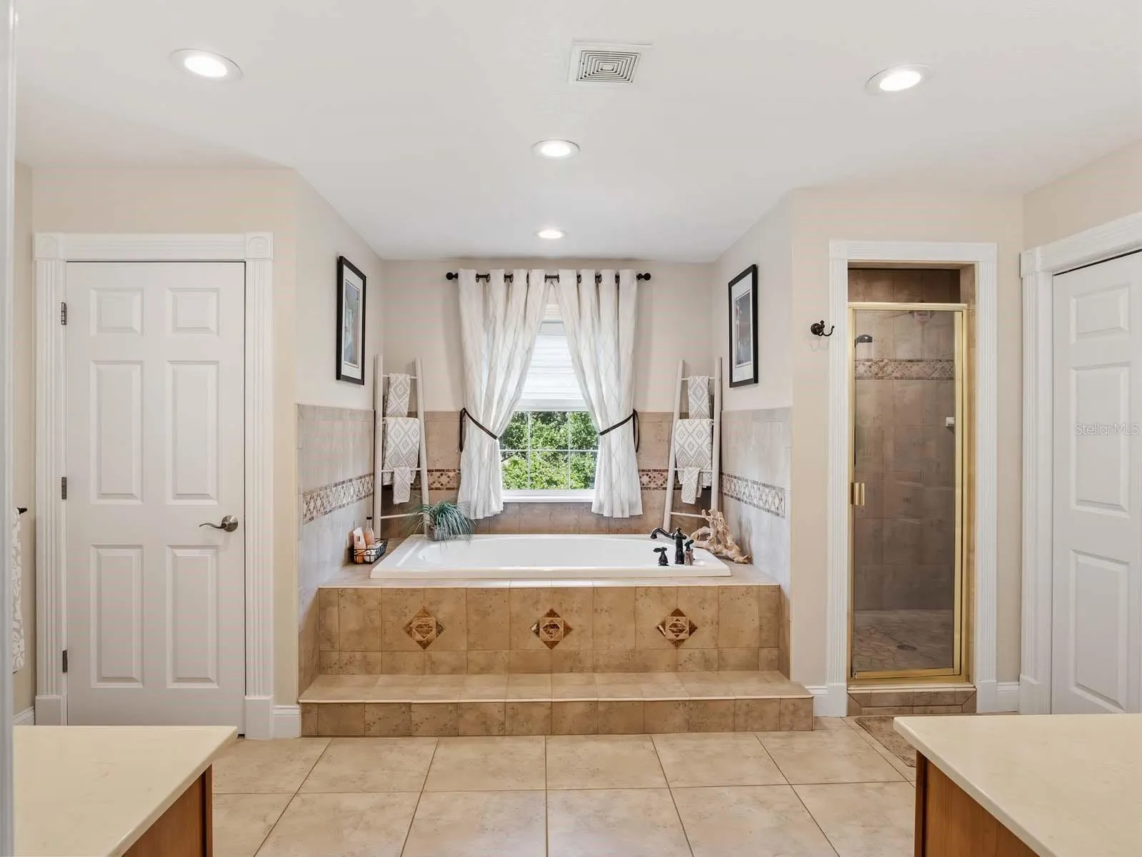 Owners Bathroom