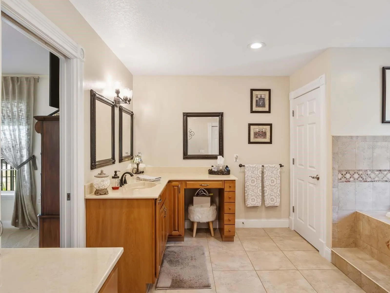 Owners Bathroom
